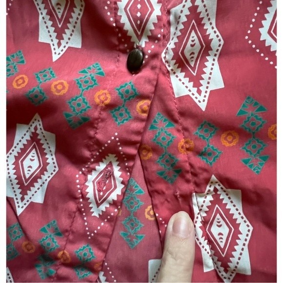 LUSH Medium Open Back Tank Top Aztec Pattern, Mesh Cutout, Tribal Sleeveless Top - Picture 9 of 11